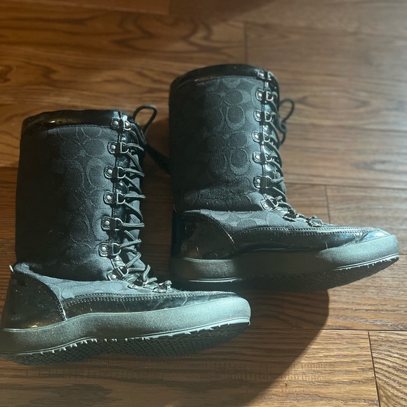 Coach Peggey Winter Boots, Size 7.5